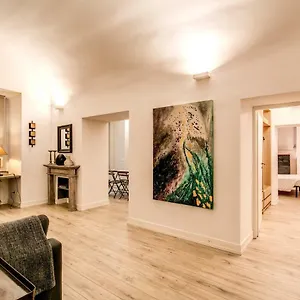 https://casa-alessandra.it-romehotels.com